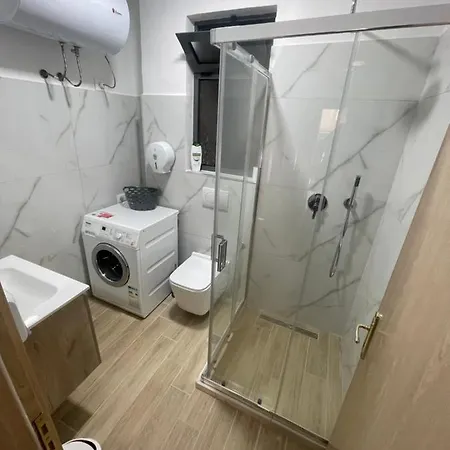 Cheap Studios , 10 Meters From Beach Golem  Exterior photo